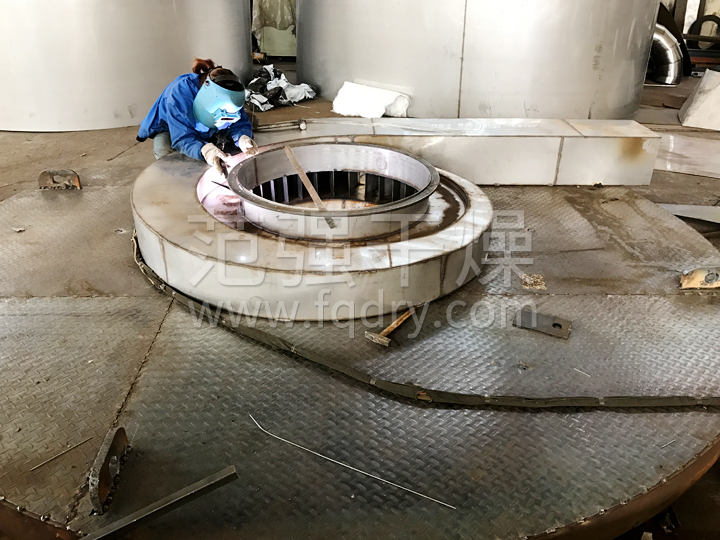 LPG系列高速离心喷雾干燥机